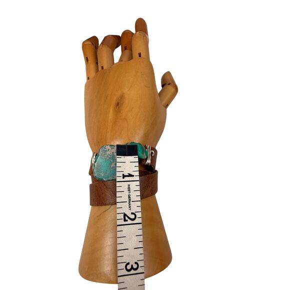 Turquoise Howlite and Leather Wrap Bracelet Artist Handmade Snap Closure - Picture 10 of 16